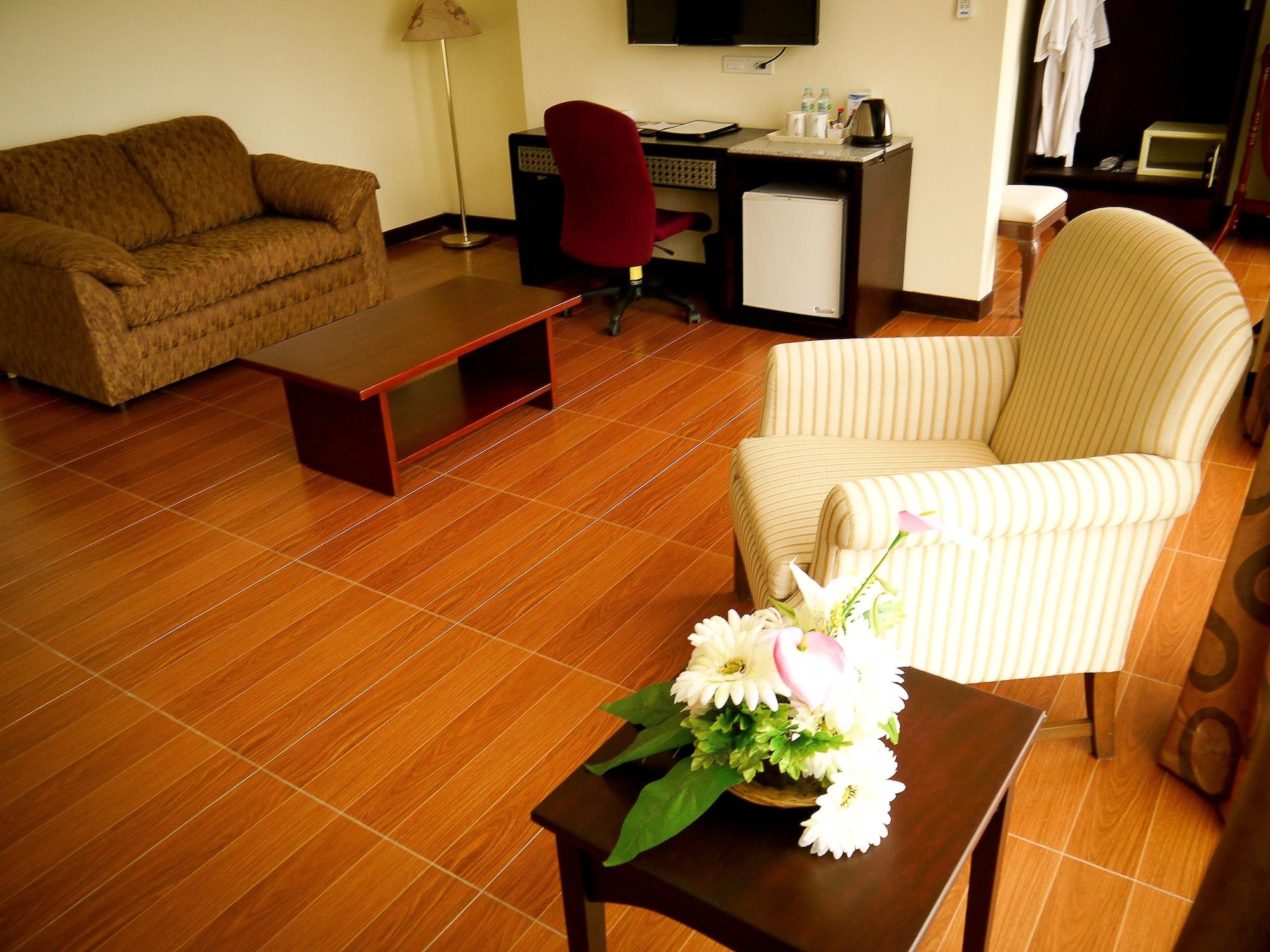 Fersal Hotel - Puerto Princesa Ngoại thất bức ảnh