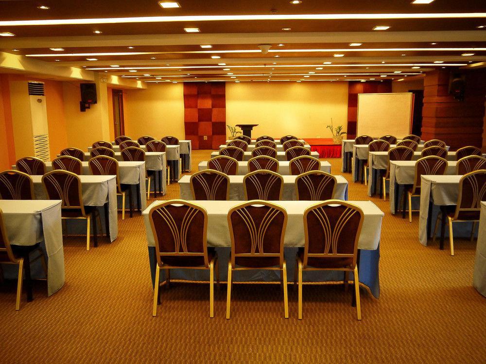 Fersal Hotel - Puerto Princesa Ngoại thất bức ảnh